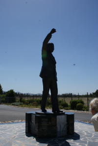 Statue of Nelson Mandela