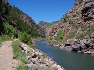 Hiking Trail to Boat