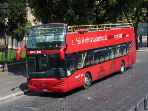 Hop On/Hop Off Tour Bus