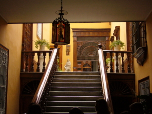 Entry to Casa Aliaga
